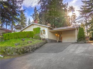 4264 W Bay Rd, Lake Oswego, OR 97035