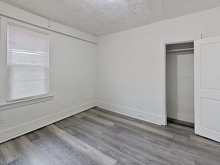 31 E High St #2 — Photo 5
