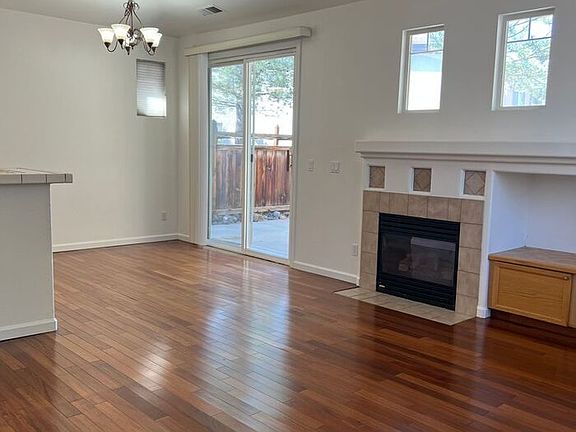 5th image of 6247 Ingleston Dr