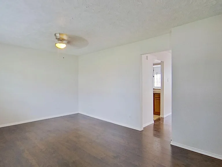 57 W Townhouse Ln — Photo 13