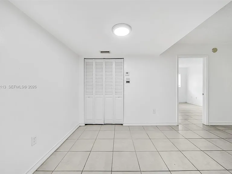2011 Bay Dr #4 — Photo 12