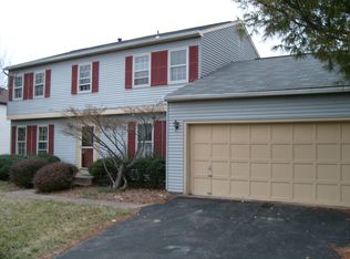 5516 Buggy Whip Dr, Centreville, VA 20120