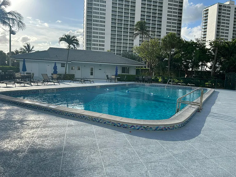 2760 Banyan Rd #25A — Photo 10