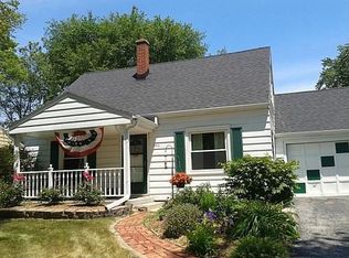 4304 Glenway St, Wauwatosa, WI 53222