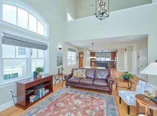 66 Johnson Woods Dr, Reading, MA 01867