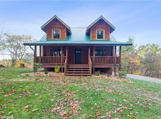 117 Hilltop Ct, Baden, PA 15005