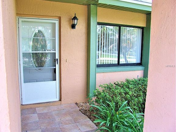 3rd image of 1464 S Seagate Dr