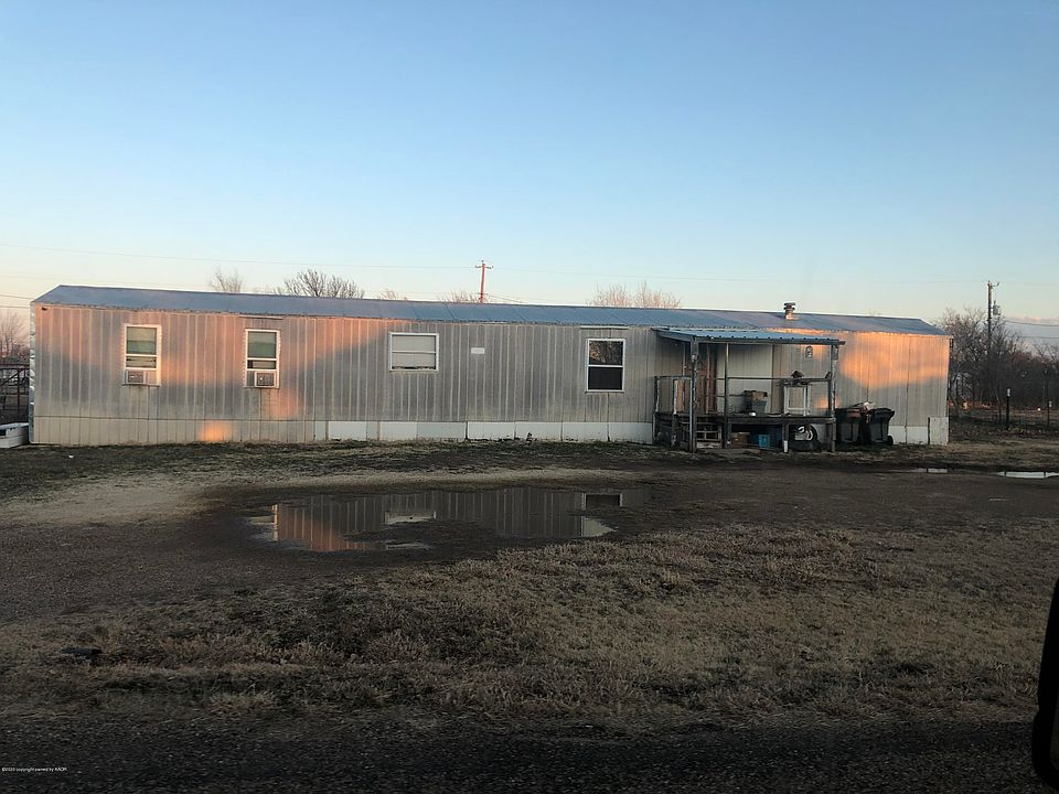 2nd image of 211 Ranch Rd