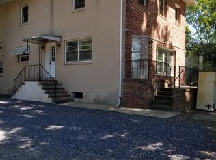 1332 Almond Rd #1, Vineland, NJ 08360