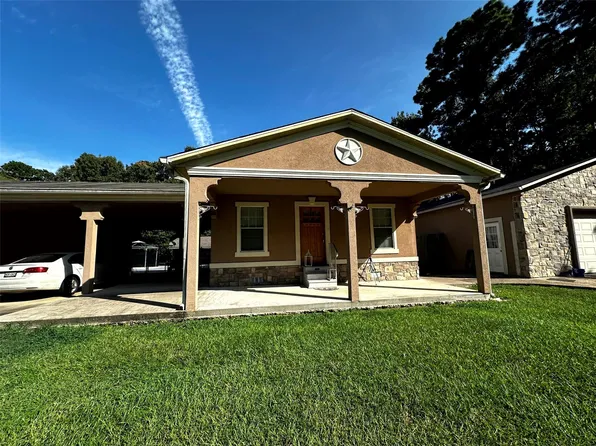 629 Hidden Oaks Dr, Pointblank, TX 77364