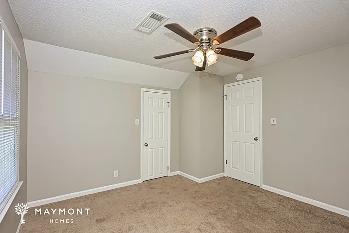 6670 Fran Dr — Photo 14