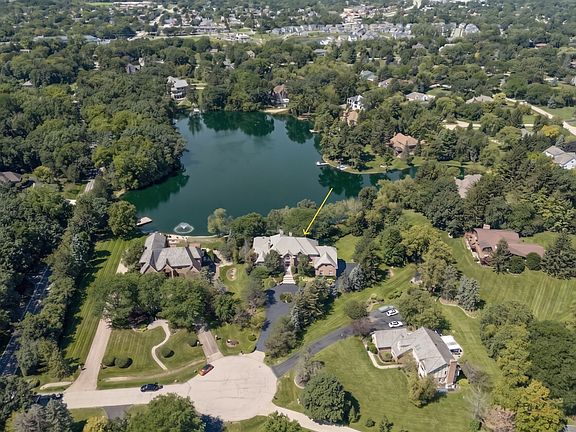 3rd image of 21606 N Stoneybrook Ct
