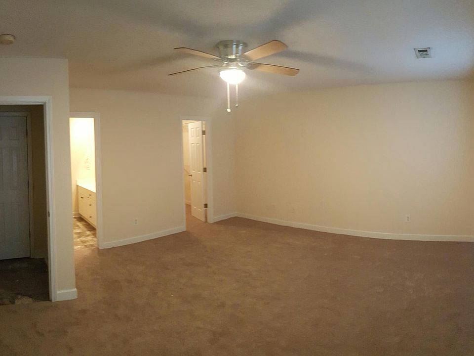2nd image of 204 Cornerstone Ct