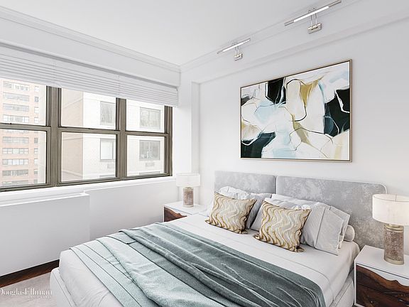 3rd image of 132 E 35th St #8A
