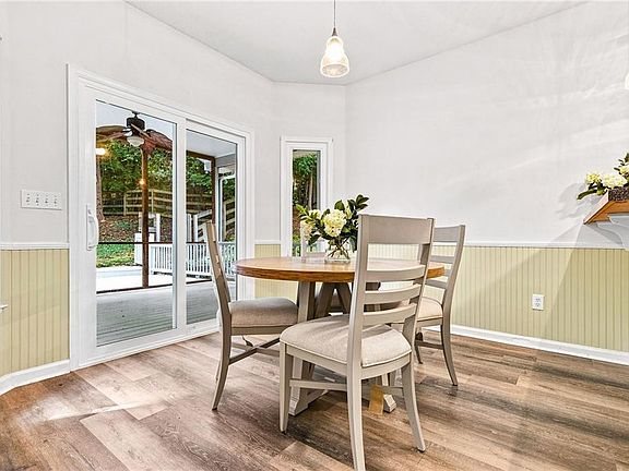 4th image of 2268 Northbrook Rdg NW
