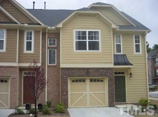 251 Linden Park Ln, Cary, NC 27519