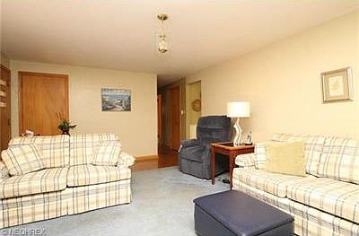 4th image of 721 Highland Ave