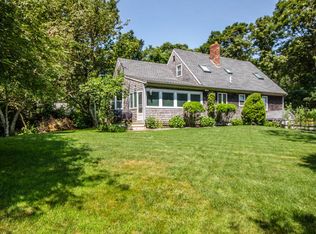 260 Norton Ave, Tisbury, MA 02568