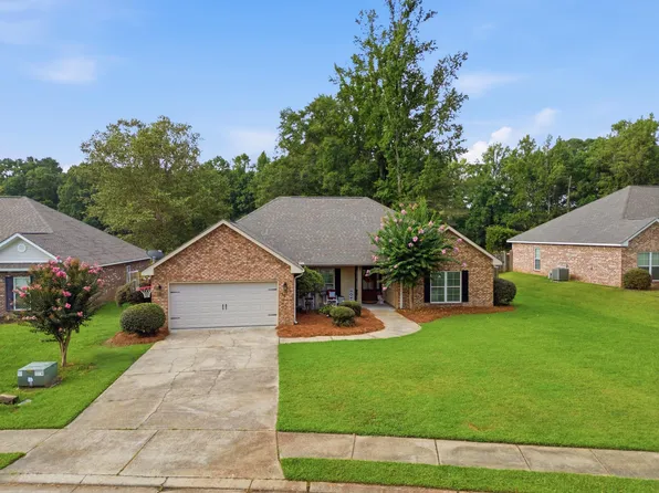 54 Joshbury Cir, Laurel, MS 39443