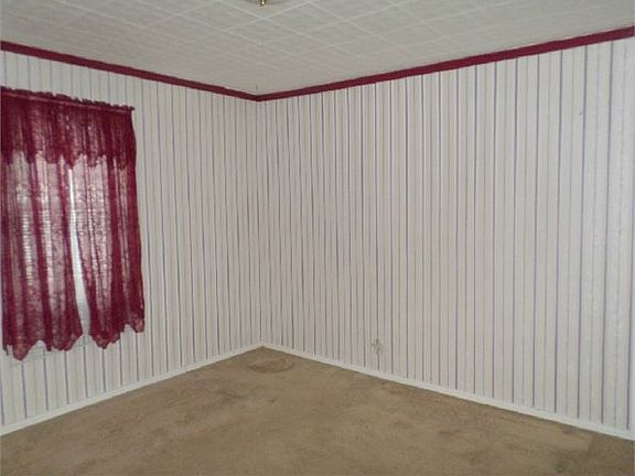2nd image of 705 Morrison Aly