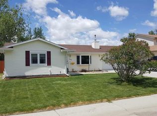 242 Daisy St, Casper, WY 82604