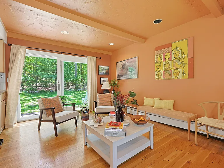 12 Carriage Dr — Photo 21