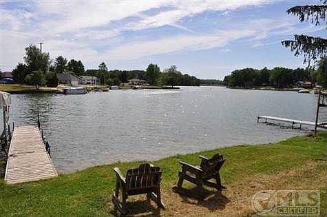 2nd image of 11781 S Lake Side Dr