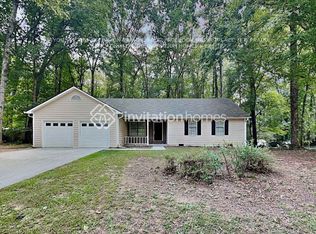 90 Ridge Poin, Stockbridge, GA 30281