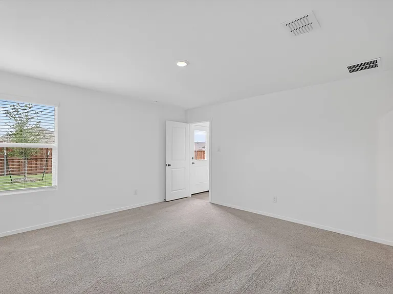 1601 Elliott Rd — Photo 15