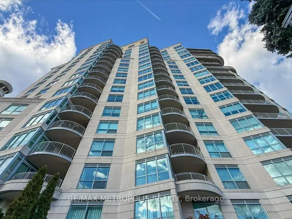 2111 Lake Shore Blvd W, Toronto, ON