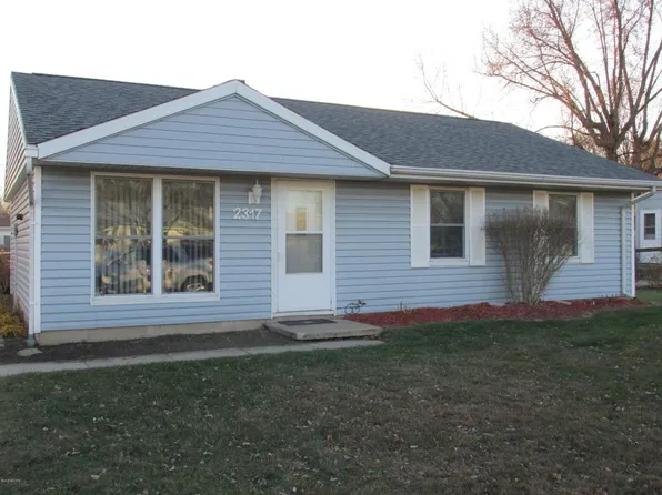 2317 Emerald Dr, Niles, MI 49120