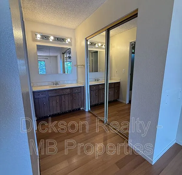 3485 Rosalinda Dr — Photo 15