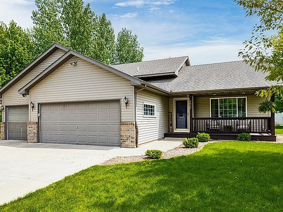 4th image of 1413 Creekside Dr