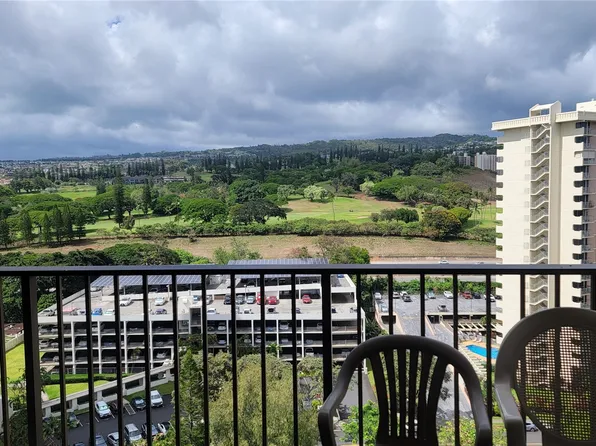 98-351 Koauka Loop APT C1803, Aiea, HI 96701