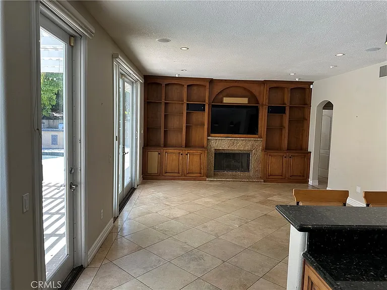 1700 Bronzewood Ct — Photo 11
