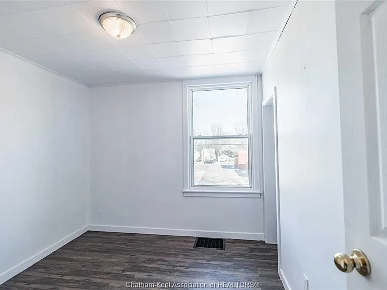 26 Florence St — Photo 4