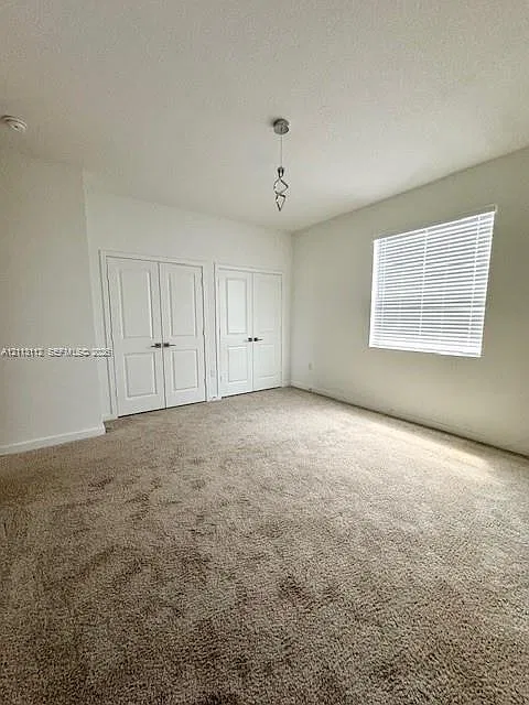 3 bed, 1500 sqft, $2,300 — Photo 4