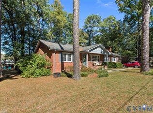 1637 Forest Glenn Cir, Chester, VA 23836