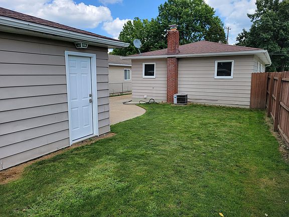 5th image of 514 Hilbish Ave
