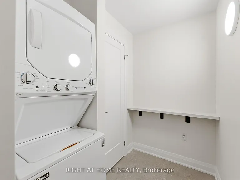 187 Oak Ave — Photo 10