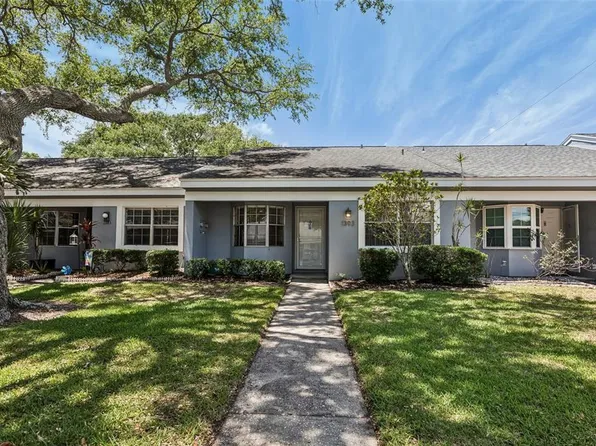 1393 Kittery Ct, Safety Harbor, FL 34695
