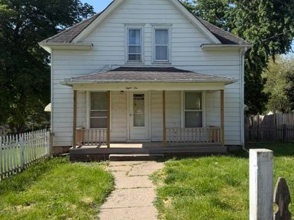 810 E Washington Ave