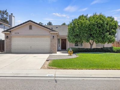1836 White Birch Dr, Hughson, CA, 95326