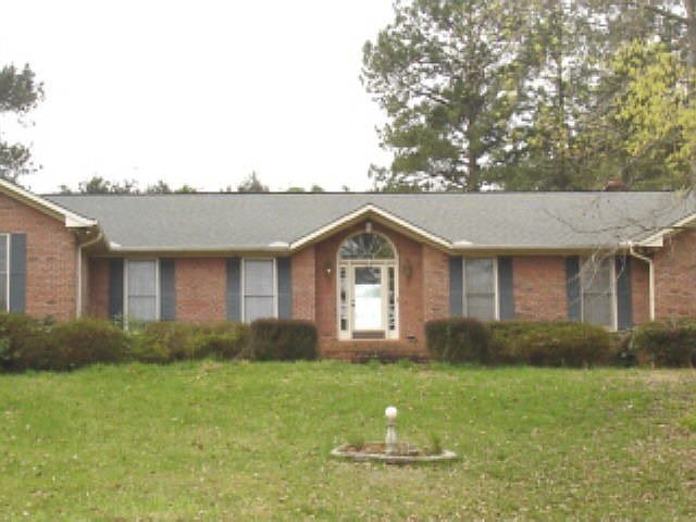 2nd image of 210 Northridge Dr