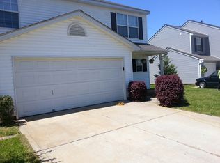 619 Overlook Rd, Lowell, NC 28098