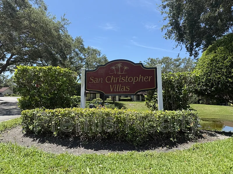1 bed, 1.0 bath, 784 sqft, $1,550 — Photo 2