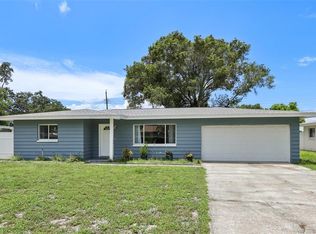 992 20th St SW, Largo, FL 33770