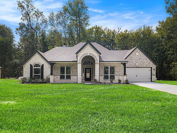 2nd image of 4508 Road 66112