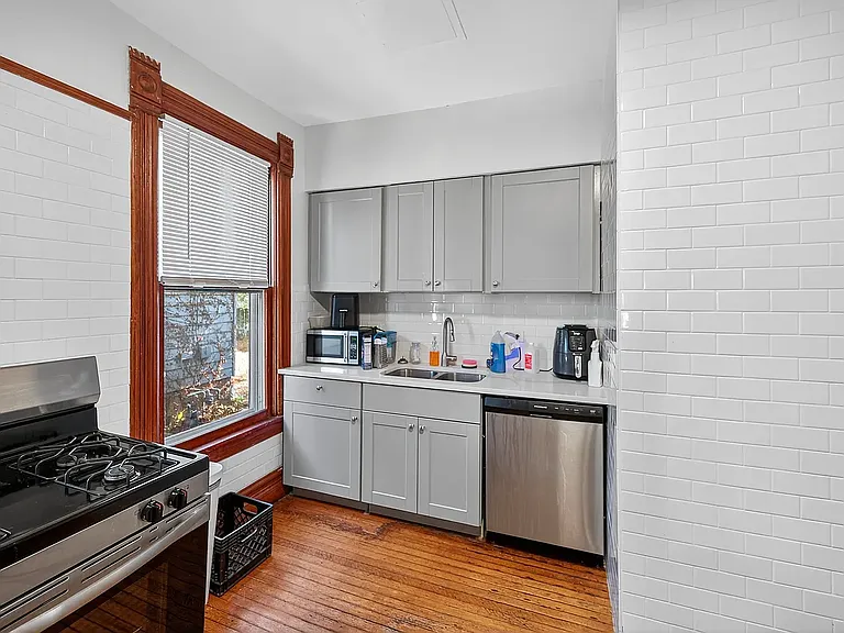 1112 Garnett Pl #1 — Photo 12