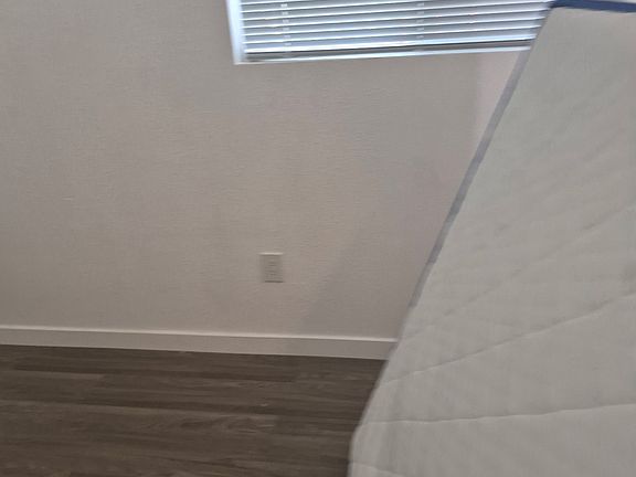 4th image of 1845 O Ave #1/2